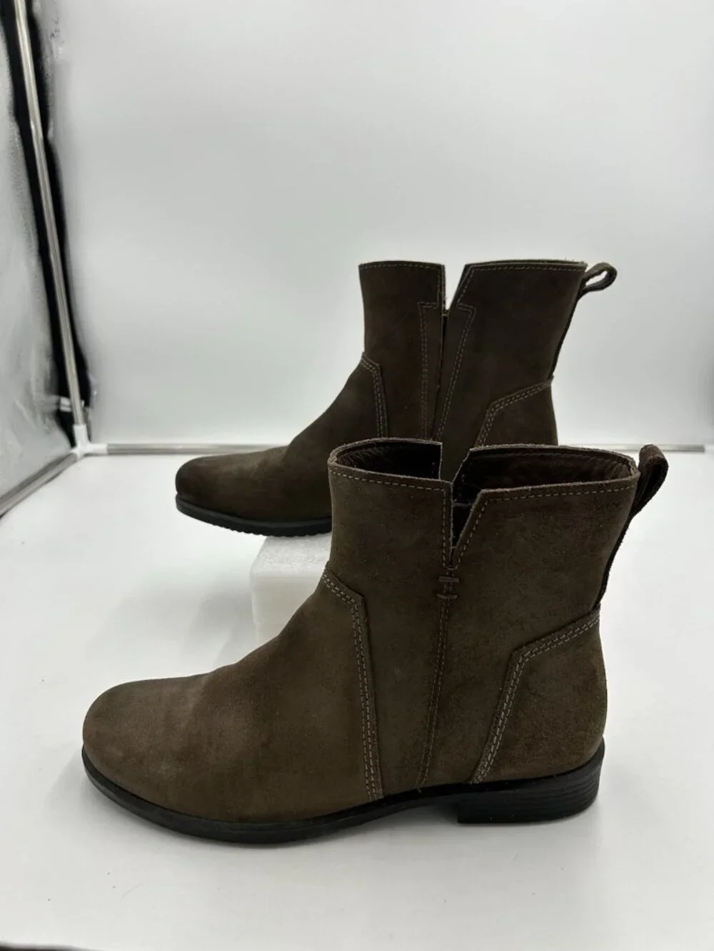 ECCO Touch 15 Brown Suede Chelsea Ankle Boots Comfort Pull On EU 40 US 9-9.5 NEW